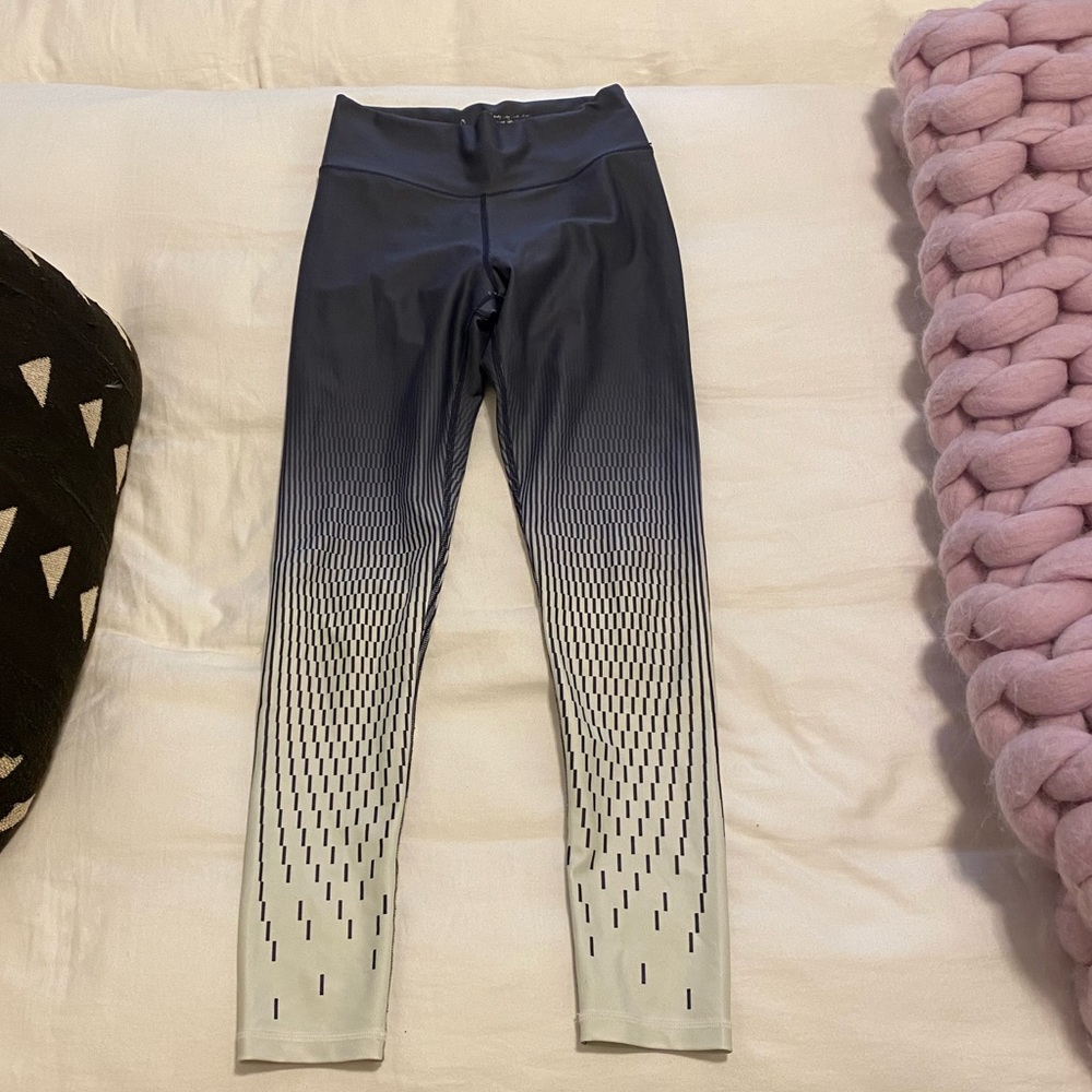 Vie Active Ombré workout leggings